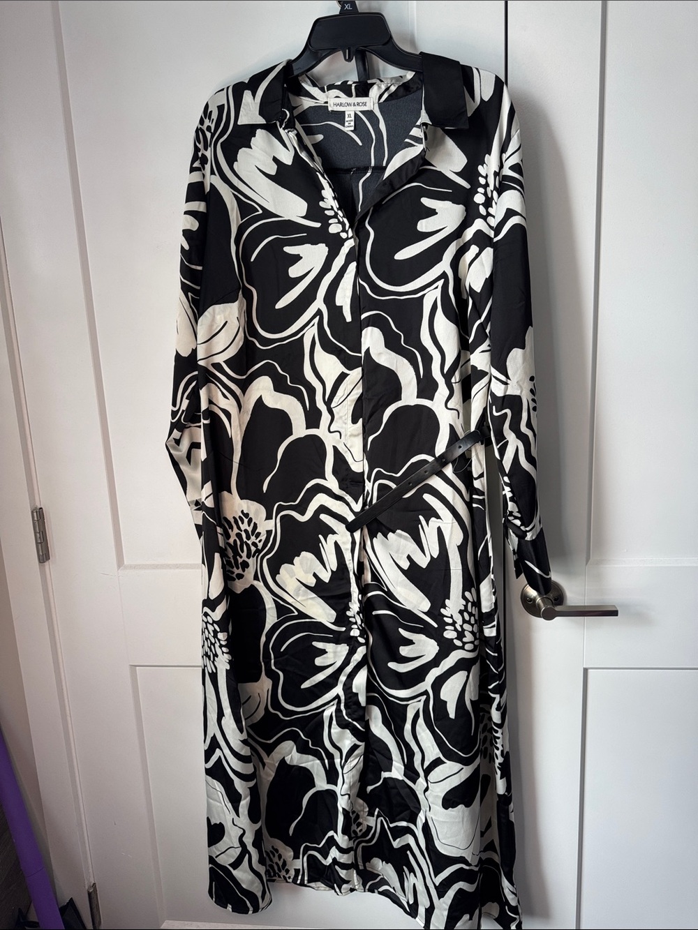 Harlow & rose Black & cream Floral Shirt Dress size XL